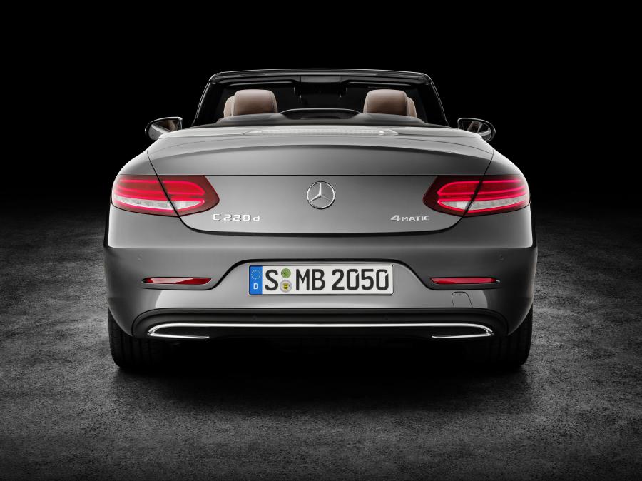  Mercedes-Benz C220d 4Matic 2016 года  (фото 4 из 12)